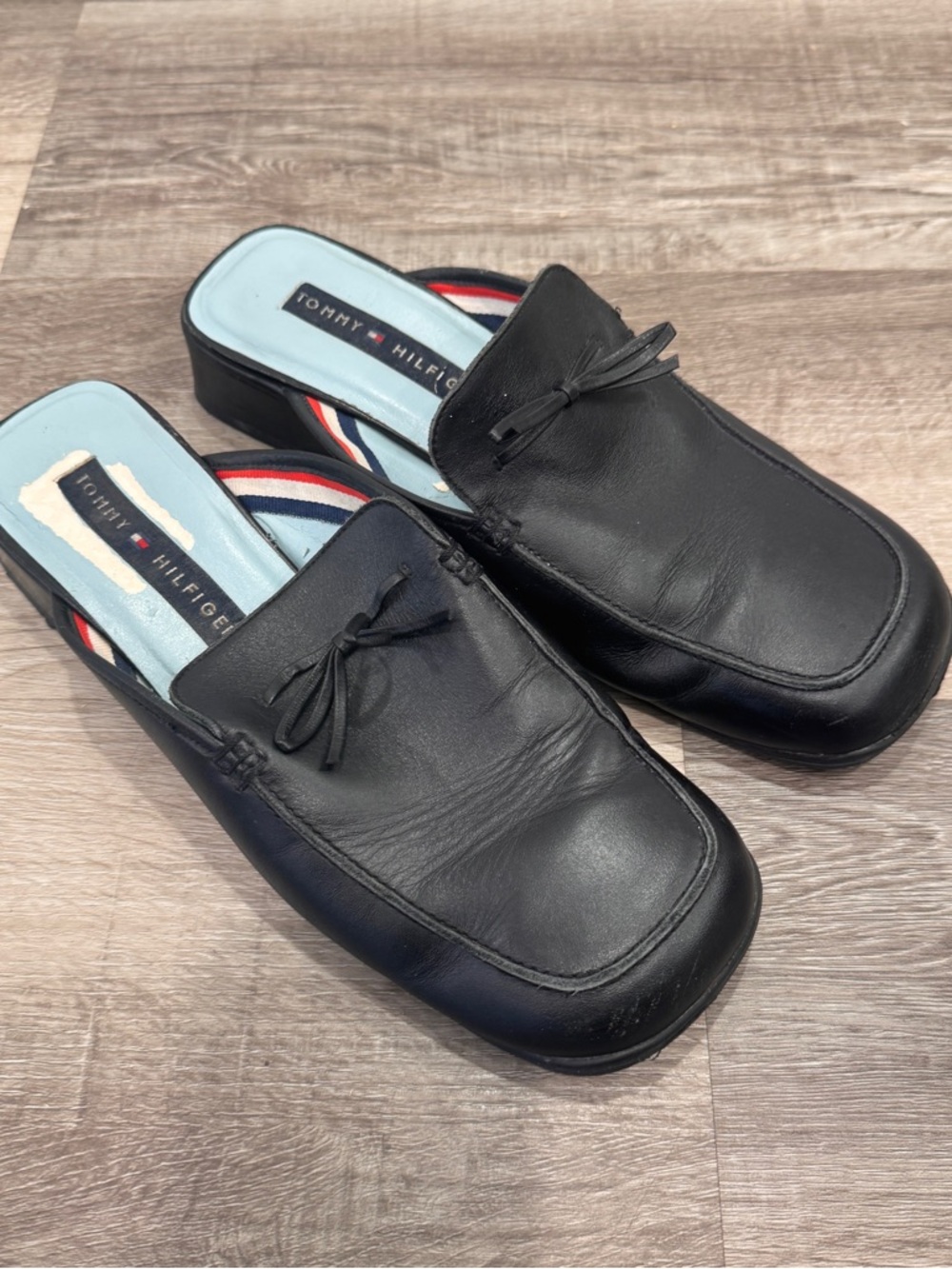 Vintage Y2K Tommy Hilfiger Black Leather Mules Women’s 10M Slip On Square Toe